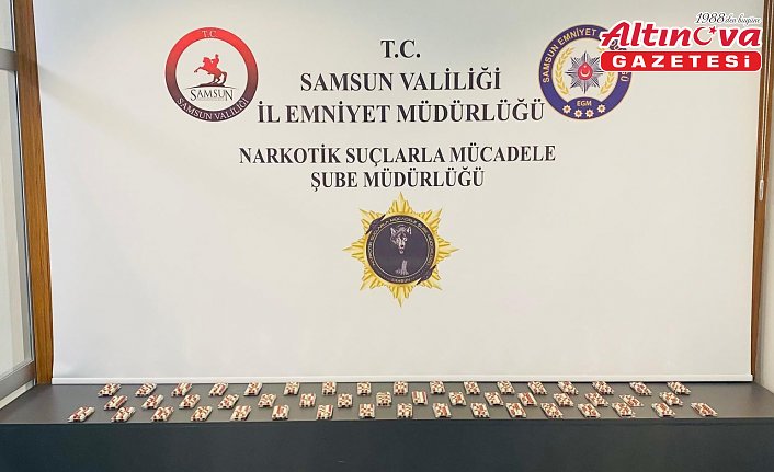 Samsun'da 2 bin 912 sentetik ecza hapı ele geçirildi