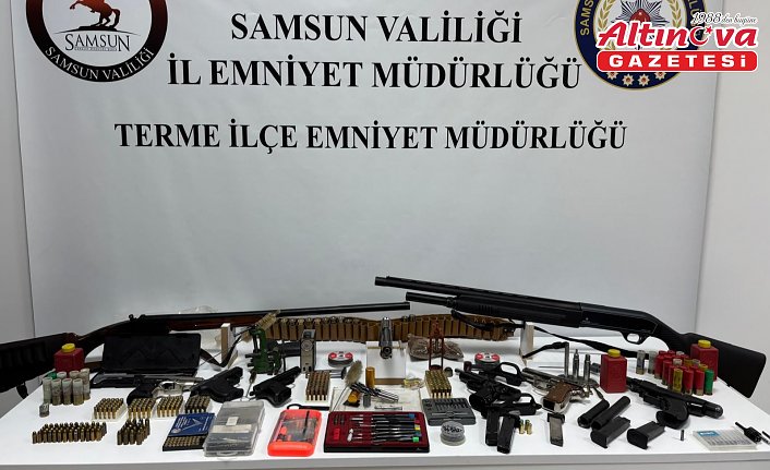 Samsun'da silah kaçakçılığı operasyonunda 2 zanlı yakalandı