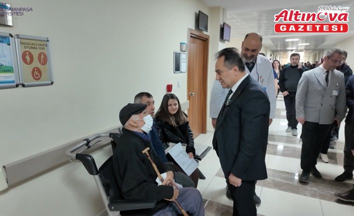 TOGÜ'de yeni hasta kayıt cihazları tanıtıldı