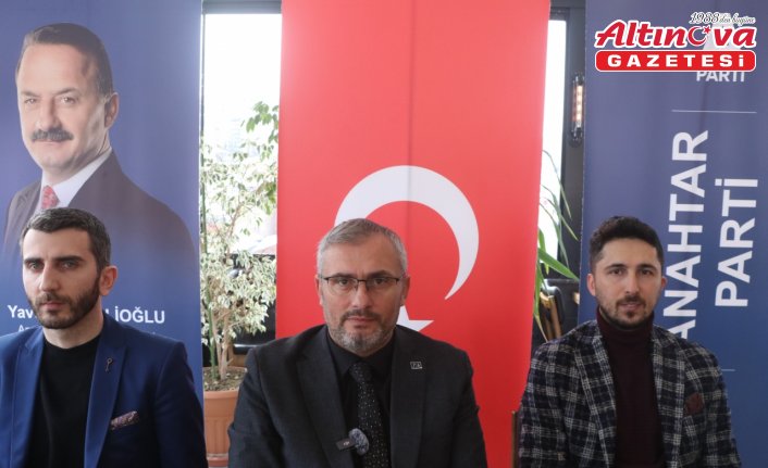 Anahtar Parti Rize İl Başkanı Kutanoğlu, gazetecilerle bir araya geldi
