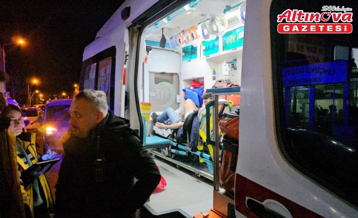 Çorum'da bıçaklı saldırıya uğrayan genç yaralandı