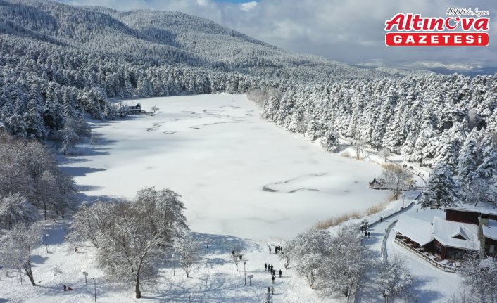 Gölcük Tabiat Parkı'nda hafta sonu yoğunluğu