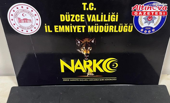 Interpol tarafından kırmızı bültenle aranan firari hükümlü Düzce'de yakalandı