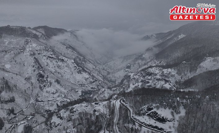 Karabük ve Düzce'nin yüksek kesimlerine kar yağdı