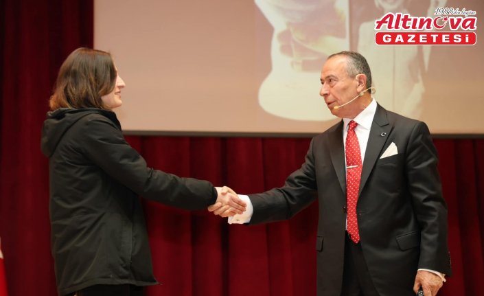 Karabük'te “Kamusal Yaşamda Protokol ve Davranış Kuralları“ semineri düzenlendi