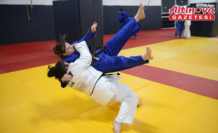 “Okul Projesi“ ile judoya başlayan kızlar milli takımda başarı peşinde koşuyor