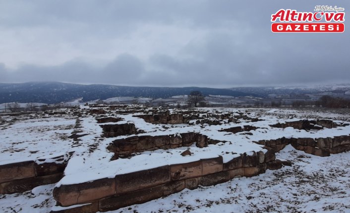 Şapinuva Antik Kenti beyaz örtüyle kaplandı