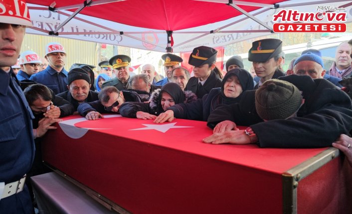 Şehit Mustafa Uslu'nun cenazesi memleketi Çorum'da defnedildi