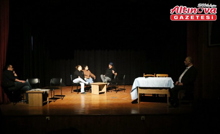 Şehit polisin senaryosuna katkı sağladığı tiyatro oyunu seyirciyle buluşacak