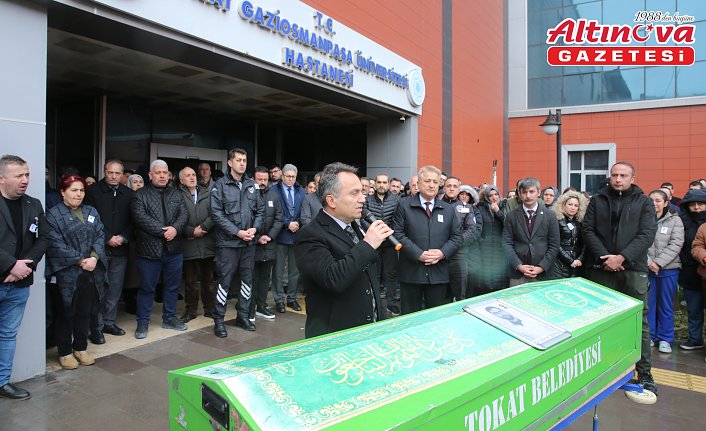 Tokat'ta kalp krizi sonucu ölen doktor için çalıştığı hastanede tören düzenlendi