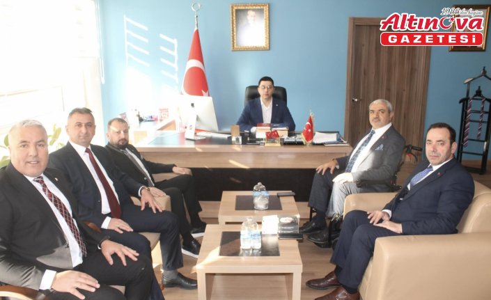 Tokat Konfederasyonu Başkanı Yılmaz'dan Almus Kaymakamı Çömen'e ziyaret