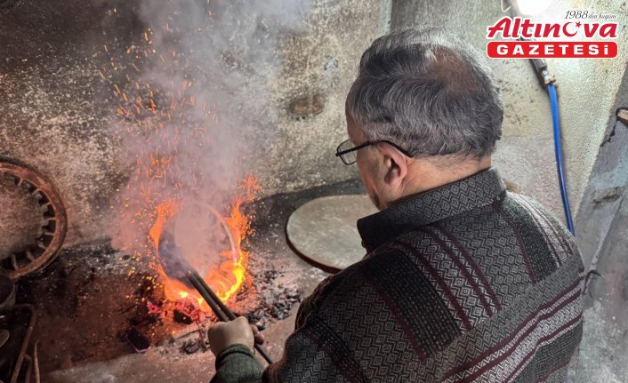 Baba mesleği kalaycılığı 57 yıldır sürdürüyor
