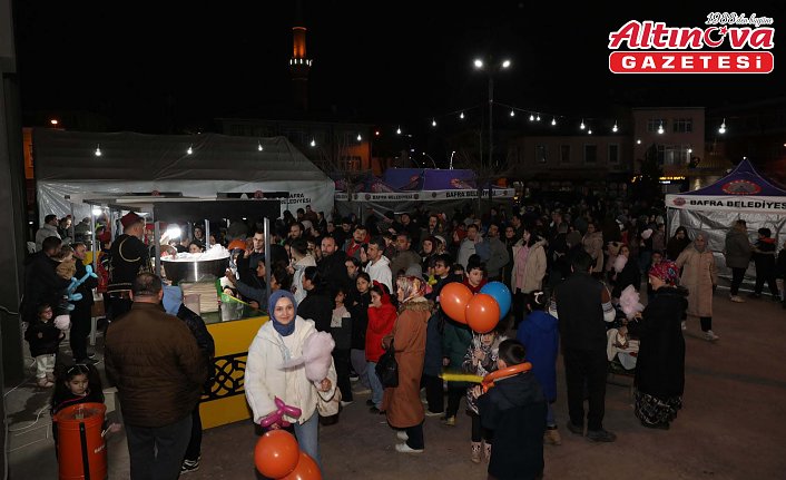 BAFRA’DA ÇOCUKLAR EĞLENCEYE DOYDU  “ÇOCUK İLLÜZYON GÖSTERİSİ VE YARIŞMALAR” BÜYÜK İLGİ GÖRDÜ