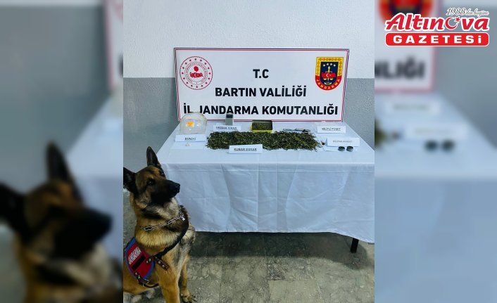 Bartın'da uyuşturucu ticareti yaptıkları iddiasıyla yakalanan 2 zanlı tutuklandı