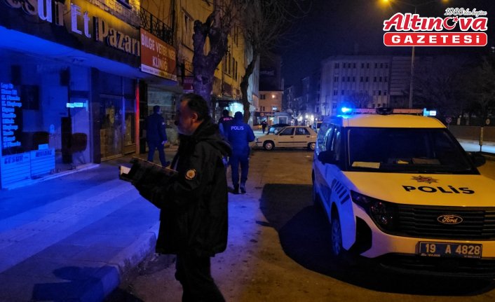 Çorum'da bir kişi arkadaşı tarafından silahla yaralandı