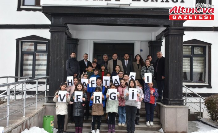 Devrekani'de öğrencilerden Vergi Haftası ziyareti