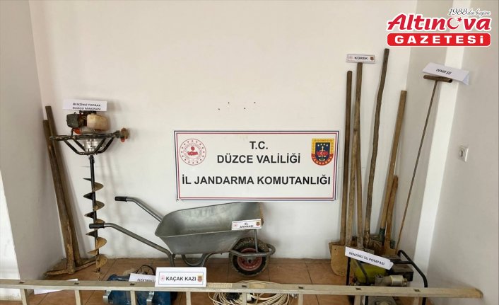 Düzce'de evde açtıkları tünelde kaçak kazı yapan 3 şüpheli yakalandı