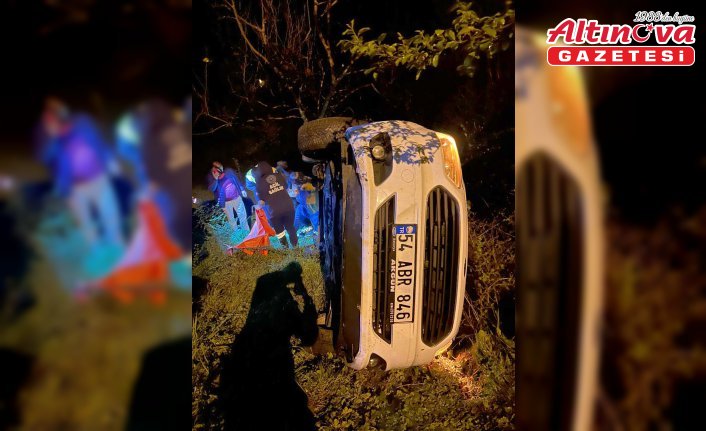 Karabük'te şarampole devrilen otomobildeki 3 kişi yaralandı