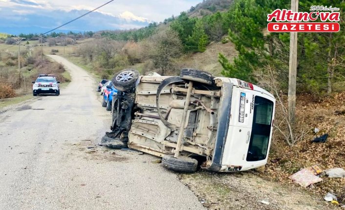 Karabük'te trafik kazasında polis memuru hayatını kaybetti, 1 kişi yaralandı