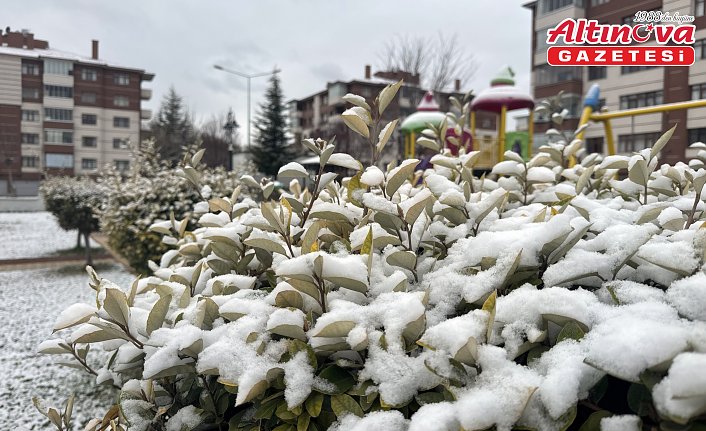 Kastamonu'da kar yağışı etkili oldu