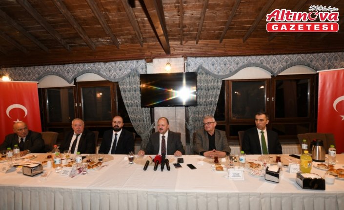 Kastamonu Valisi Dallı basın mensuplarıyla iftarda bir araya geldi