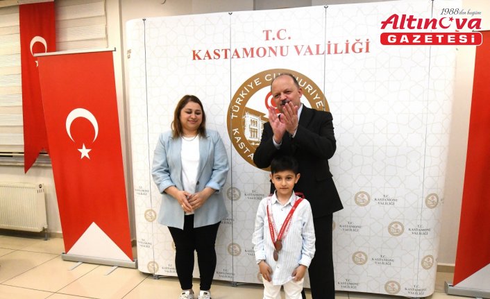 Kastamonu Valisi Dallı, şehit aileleri ve gazilerle iftarda bir araya geldi