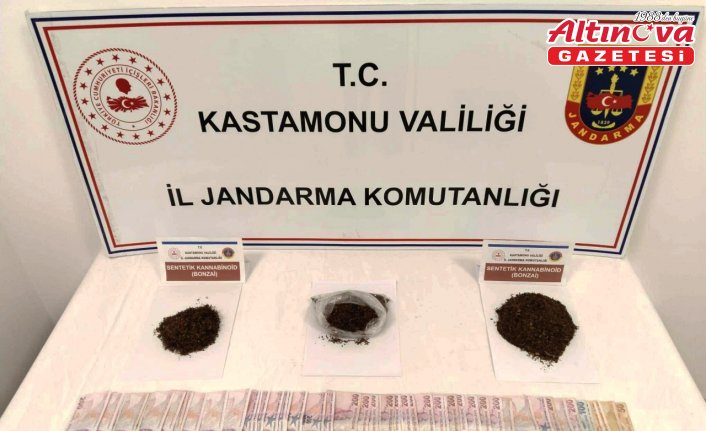 Kastamonu'da uyuşturucuyla yakalanan 3 şüpheliden 1'i tutuklandı