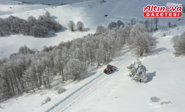 Ordu'nun yüksek kesimlerinde karla mücadele çalışmaları sürüyor