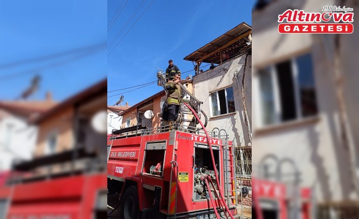 Tokat'ta çıkan yangın 3 evde hasara neden oldu