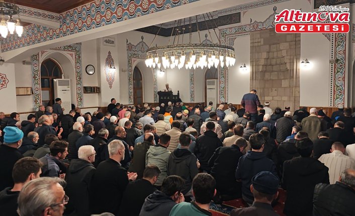 Trabzon ve çevre illerde Kadir Gecesi dualarla idrak edildi