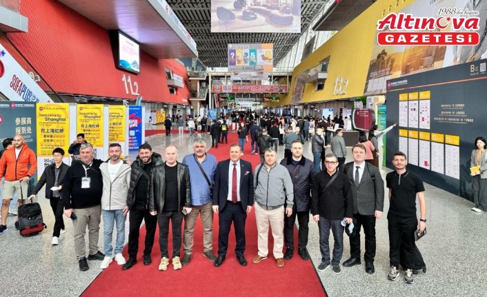Trabzon'daki iş insanları Uluslararası Mobilya Fuarı'na katıldı