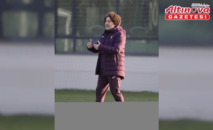 Trabzonspor'da teknik direktör Fatih Tekke, ilk antrenmanına çıktı