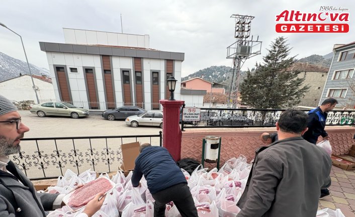 Ziyaret Belediyesi ihtiyaç sahibi ailelere gıda yardımı yaptı