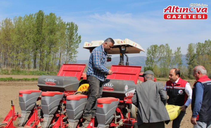 Artova'da kortej yürüyüşlü düzenlendi