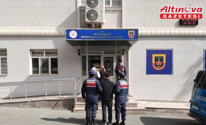 Artvin'de 3 düzensiz göçmen yakalandı