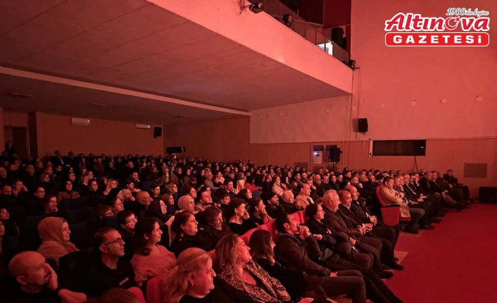 Bafra'da “Rumuz Goncagül“ sahnelendi