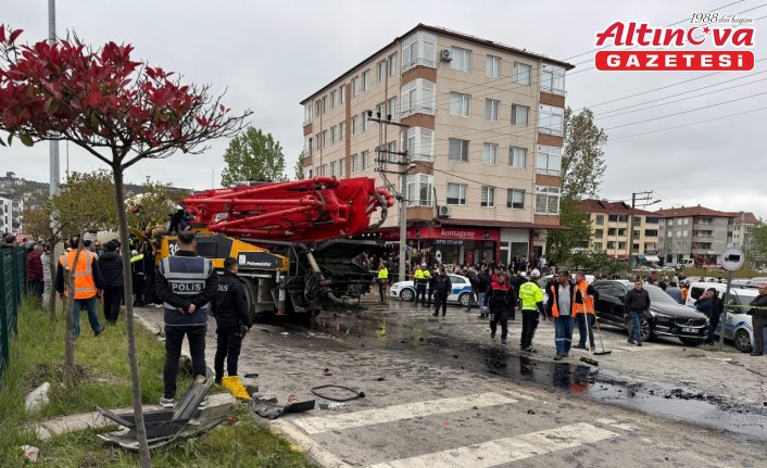 Bartın'da zincirleme trafik kazasında 8 kişi yaralandı