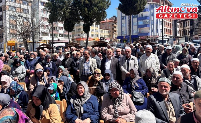 Boyabat'ta 49 hacı adayı kutsal topraklara uğurlandı