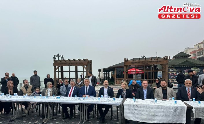 Çatalzeytin'de bayram pilavı ikram edildi