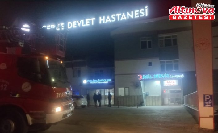 Gerze Devlet Hastanesinde çıkan yangın söndürüldü