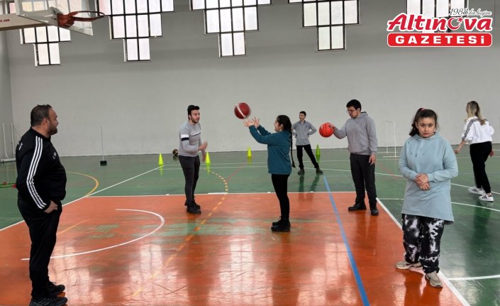 Gerze'de özel bireylere yönelik “Mutlu Çarşamba“ etkinliği düzenlendi