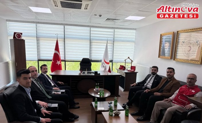 Göynücek Kaymakamı Demirgül, Amasya Kızılay Şubesi'ni ziyaret etti