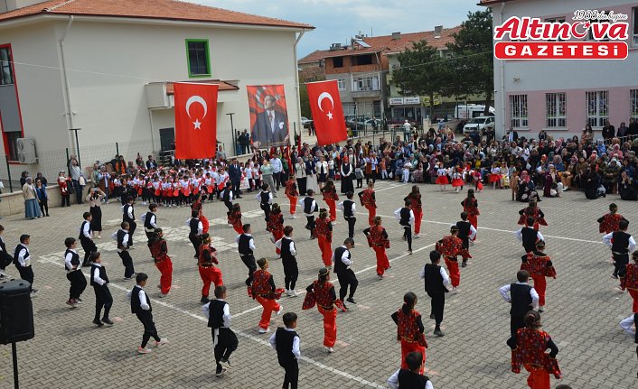 Göynücek’te 23 Nisan Ulusal Egemenlik ve Çocuk Bayramı kutlandı.