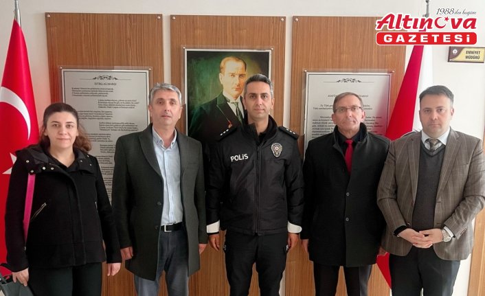 Gümüşhacıköy’de Polis Haftası kutlamaları devam ediyor.