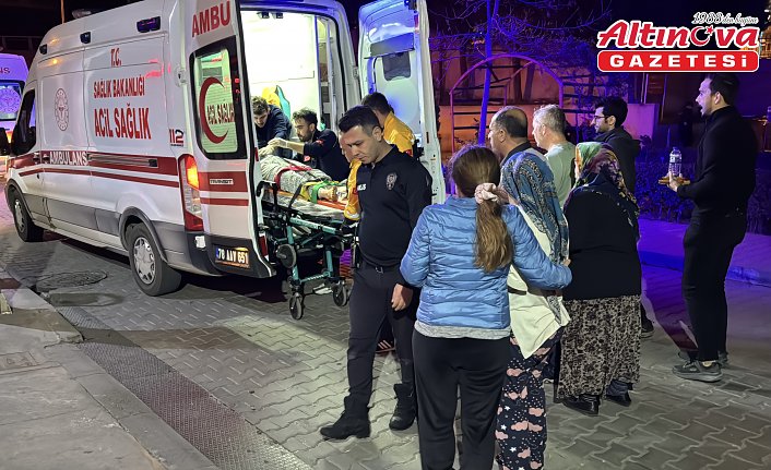 Karabük'te balkondan düşen çocuk ağır yaralandı