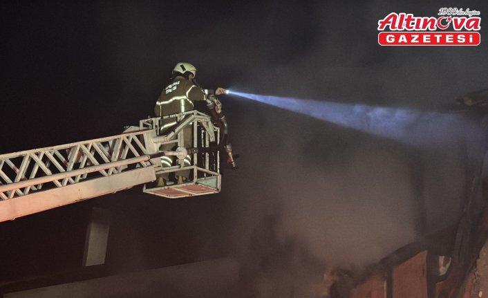 Karabük'te 2 evde çıkan yangın söndürüldü