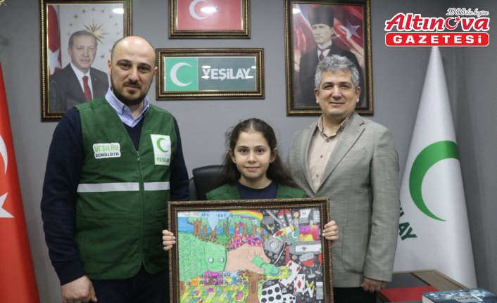 Öğrenciler Yeşilay Rize Şubesini ziyaret etti