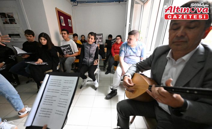 Özel çocuklar korosu, seslendirdikleri şarkılarla gönüllere dokunuyor