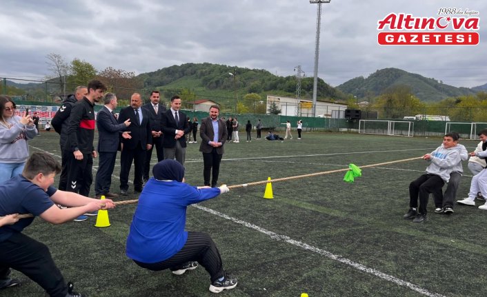 Salıpazarı'nda “Geleneksel Çocuk Oyunları Şenlikleri“ düzenlendi