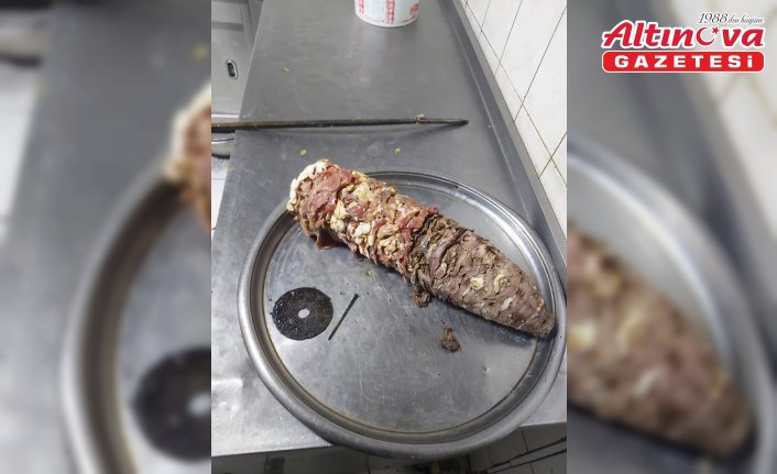 Samsun'da tüketime uygun olmayan dönere el konularak imha edildi